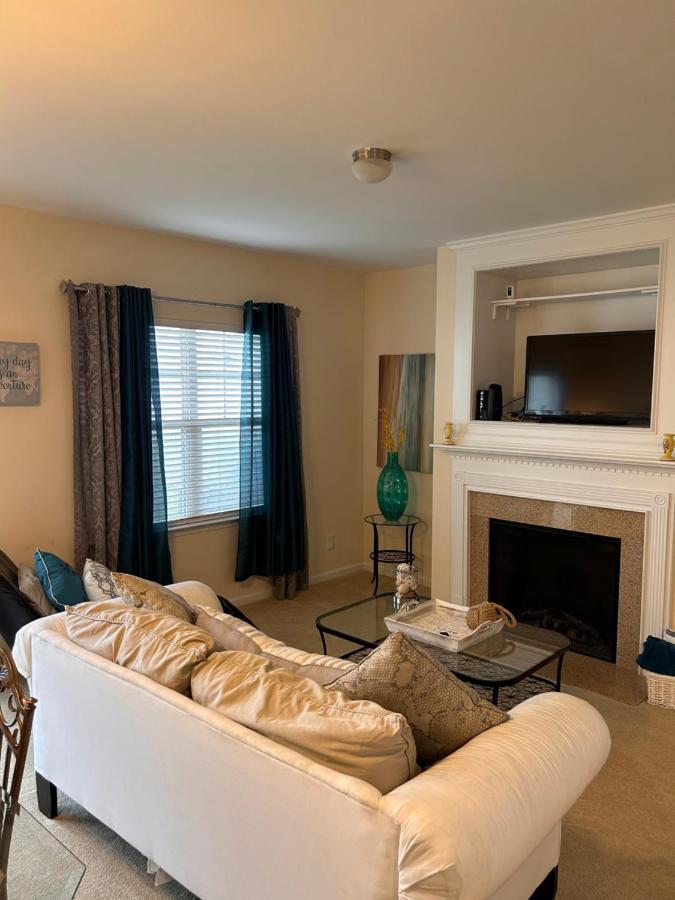 Cute And Cozy 5 Min From Carowinds Apartamento Charlotte Exterior foto